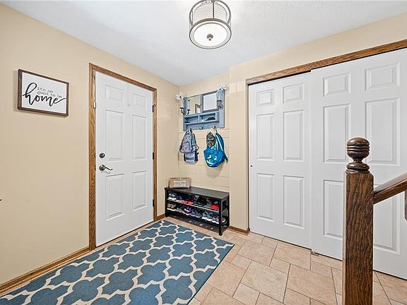 3rd image of 7148 Selworthy Ln