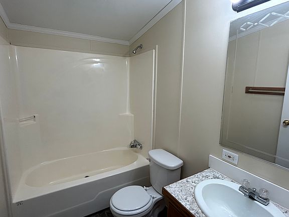 4th image of 288 Van Buren Cir #288