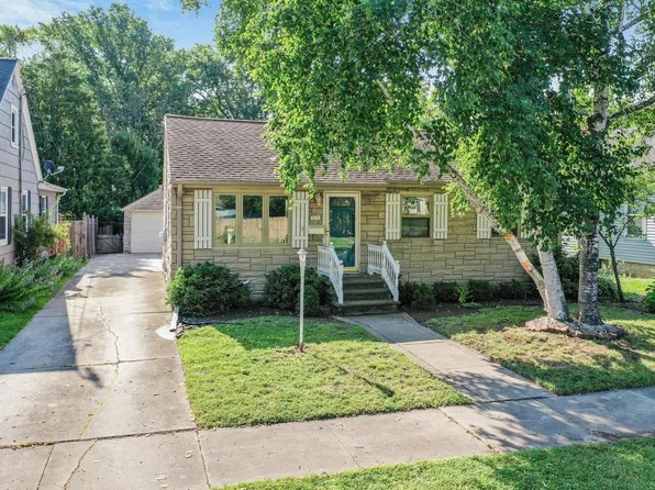 217 S Buchanan St, Green Bay, WI 54303