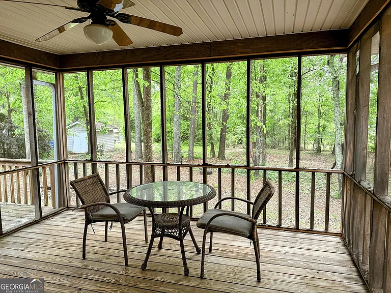 640 Hemphill Rd — Photo 19