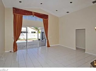 861 SW 172nd Ter, Pembroke Pines, FL 33029