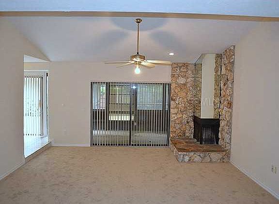 5th image of 1827 Colleen Dr