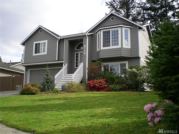 2nd image of 6716 49th St NE