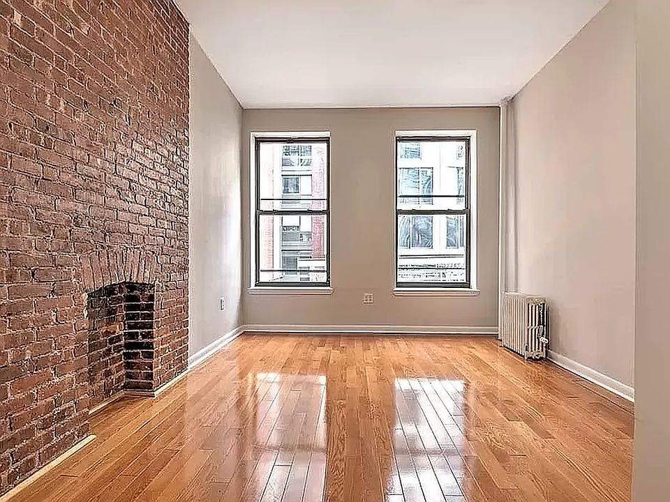 1st image of 504 W 44th St #4W