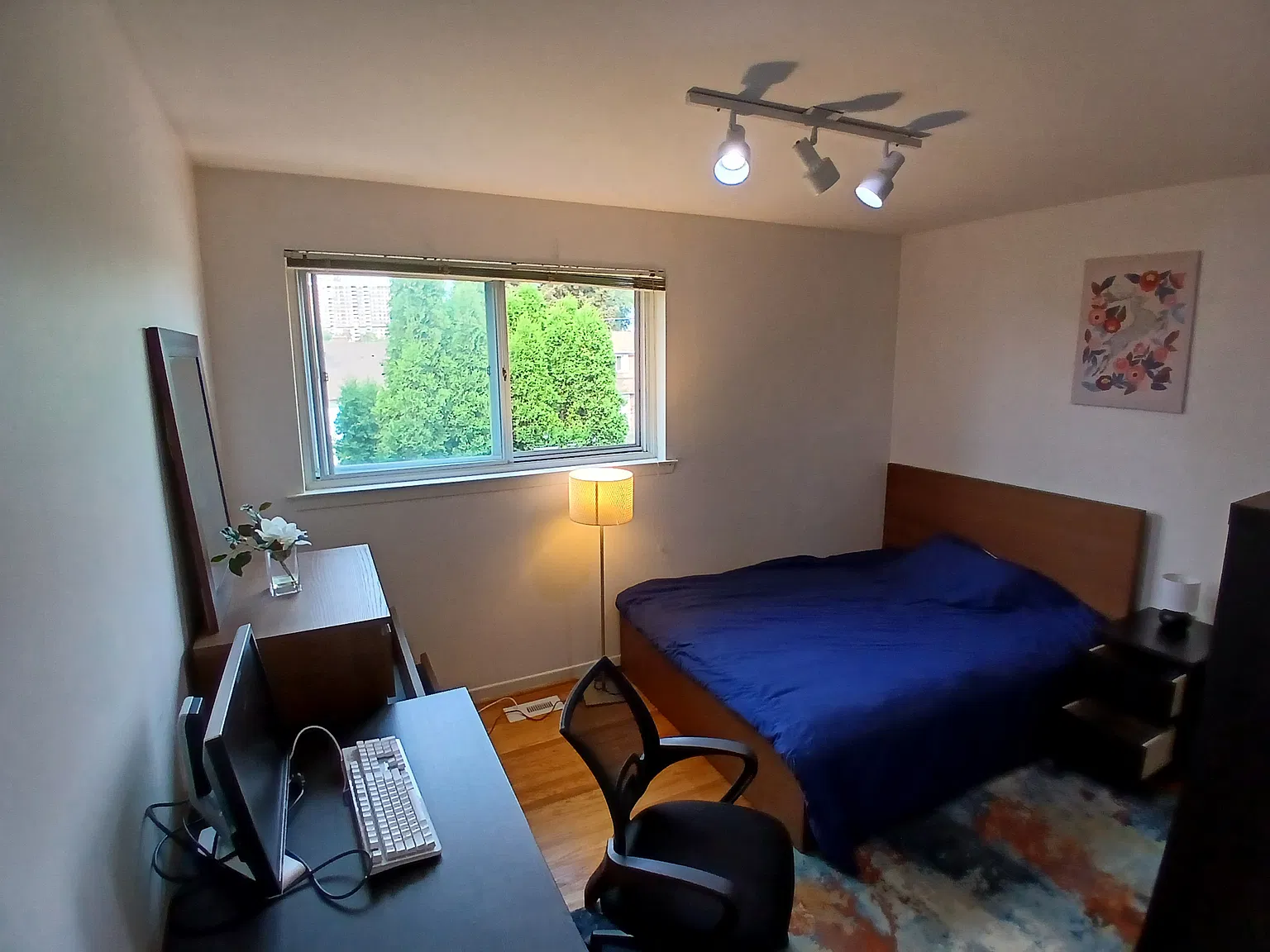 Fontainbleau Dr, North York — Photo 3