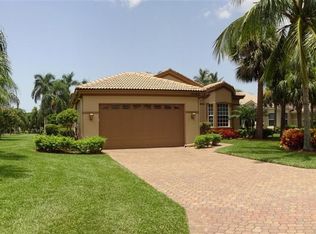 16368 Willowcrest Way, Fort Myers, FL 33908
