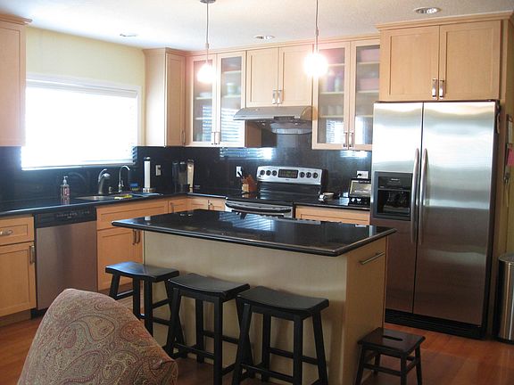 5th image of 6332 Cloverhill Dr