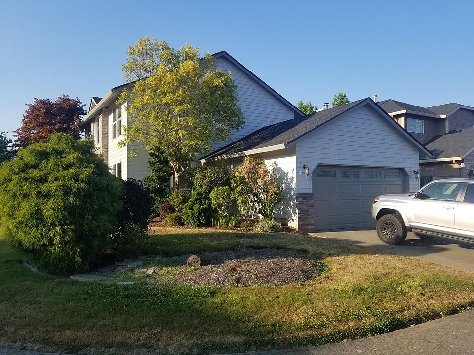 2nd image of 2388 SE Hale Dr
