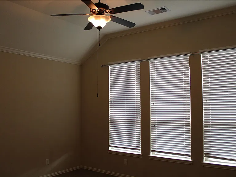21911 Avalon Queen Dr — Photo 7