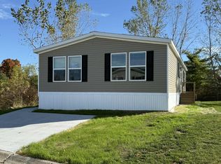 93 Sugar Maple E, Davison, MI 48423