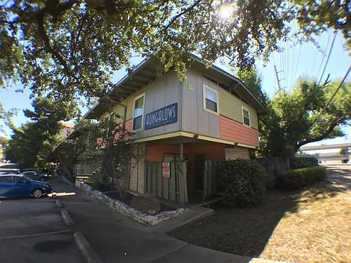 2800 Cole St Photo 1