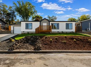 712 NW 6th St, Pendleton, OR 97801