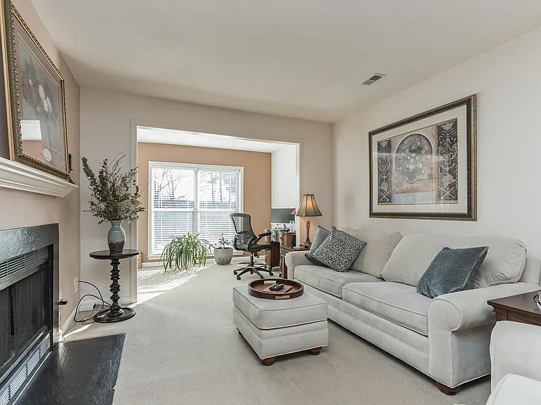 10300 Appalachian Cir #309 — Photo 6