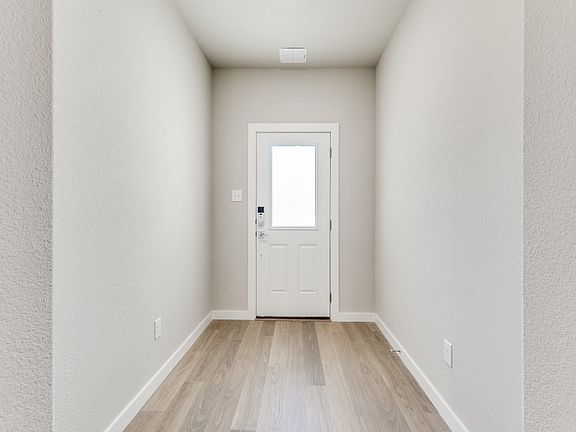 3rd image of 15208 Supreme St