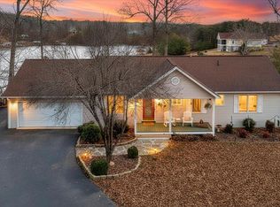 60 Cameron Cir, Wirtz, VA 24184