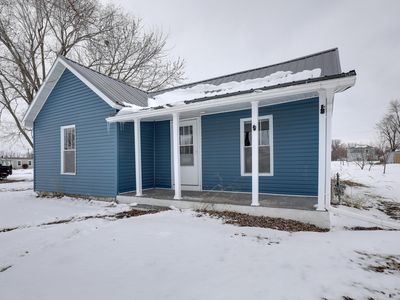 212 Adams St, Coatsburg, IL, 62325