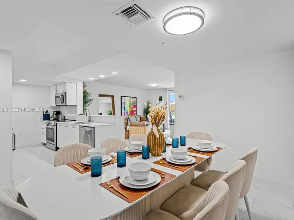 1850 Monroe St #310, Hollywood, FL 33020