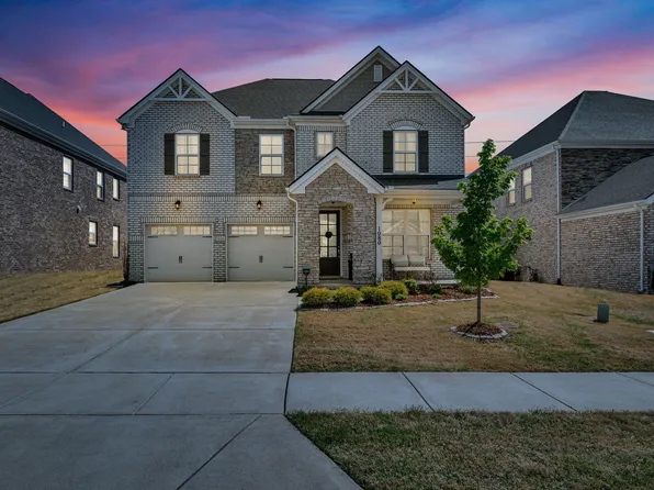 1080 Carlisle Pl, Mount Juliet, TN 37122