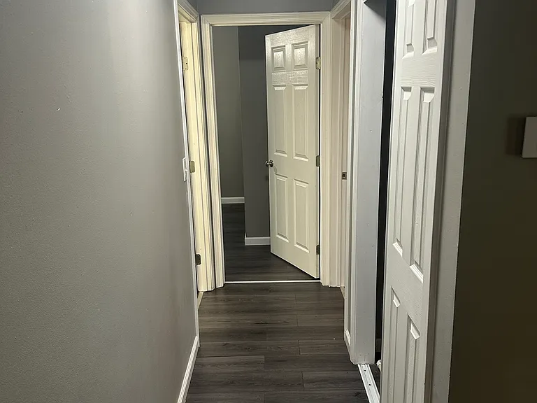 415 W Singleton St #5 — Photo 7