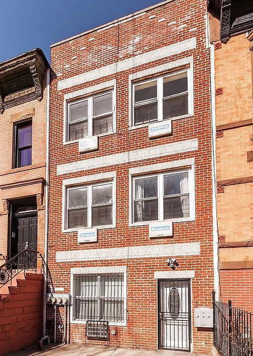 1st image of 815 Halsey St #1