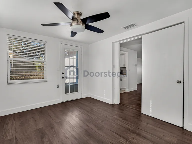 5108 Sandalwood Dr — Photo 20