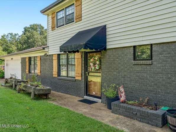 6312 Blocker St, Olive Branch, MS 38654