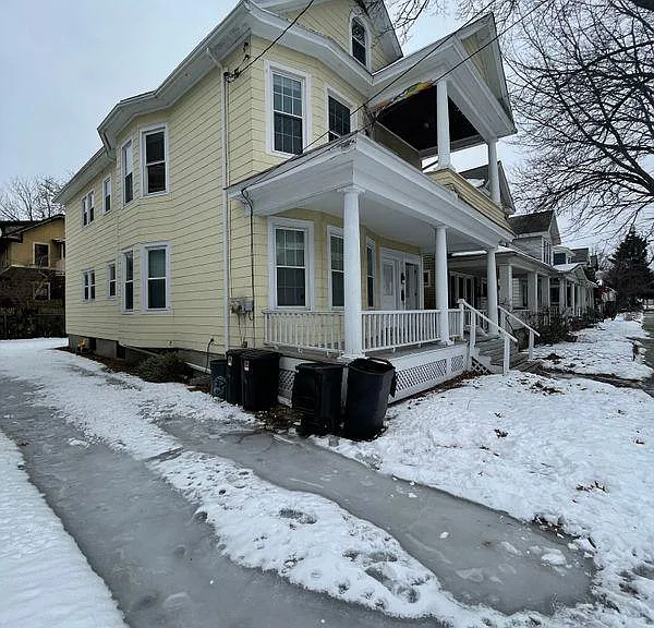 832 Jay St #2 — Photo 4