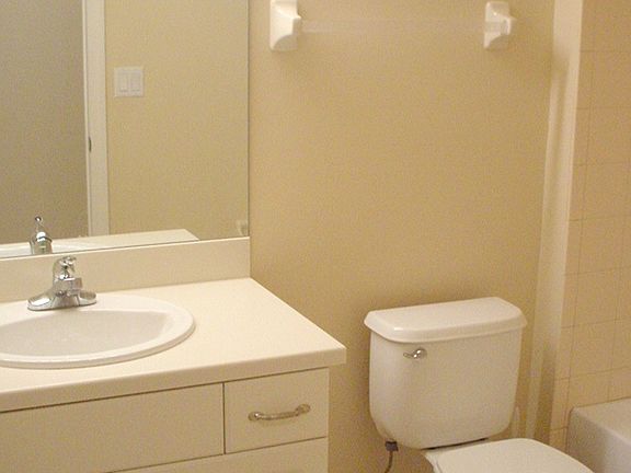 5th image of 9036 Astonia Way