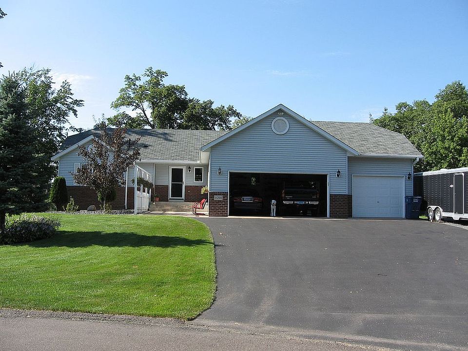 1st image of 11250 Lake Pointe Dr