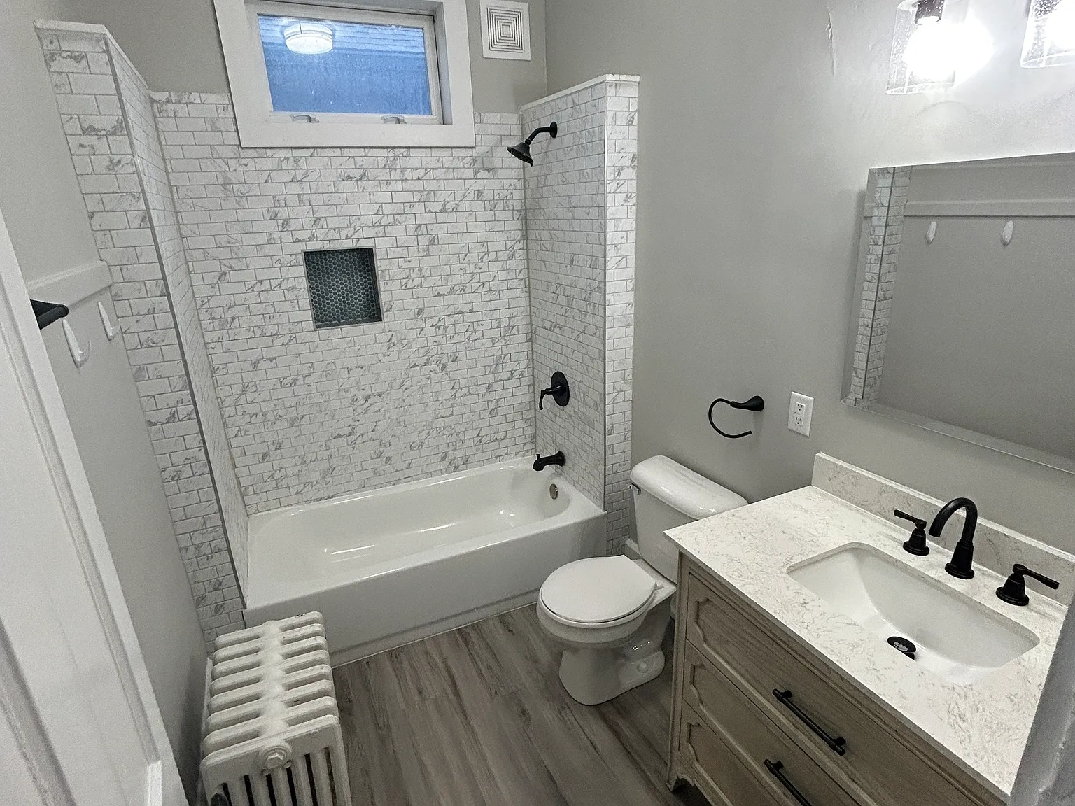 3 bed, 1000 sqft, $1,500 — Photo 4