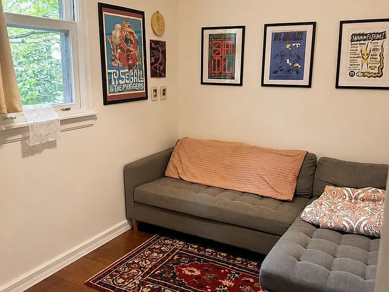 31 Saint Clair Ave — Photo 10