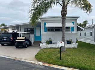 405 Lake Rd, Clearwater, FL 33764