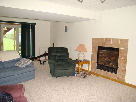 Family room 1