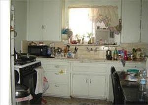 1st image of 251 S 5th Ave