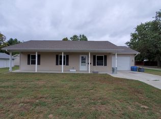740 Ash St, Clinton, IN 47842