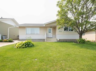10352 109th Ave, Westlock, AB T7P1G9