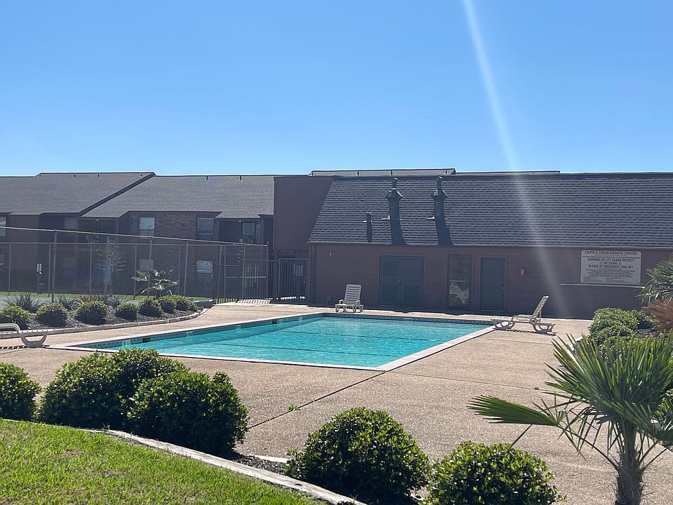 2nd image of 904 University Oaks Blvd APT 93
