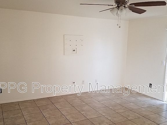 4th image of 12610 W Scotts Dr