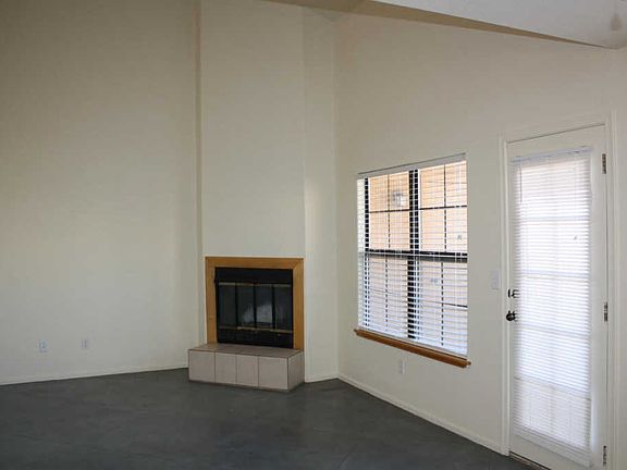 4th image of 6651 N Campbell Ave APT 190