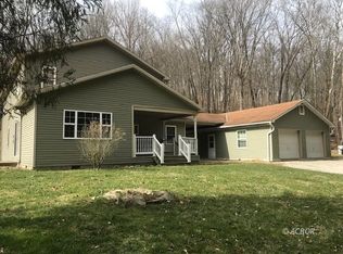 16975 St Rt 278 NE, Nelsonville, OH 45764