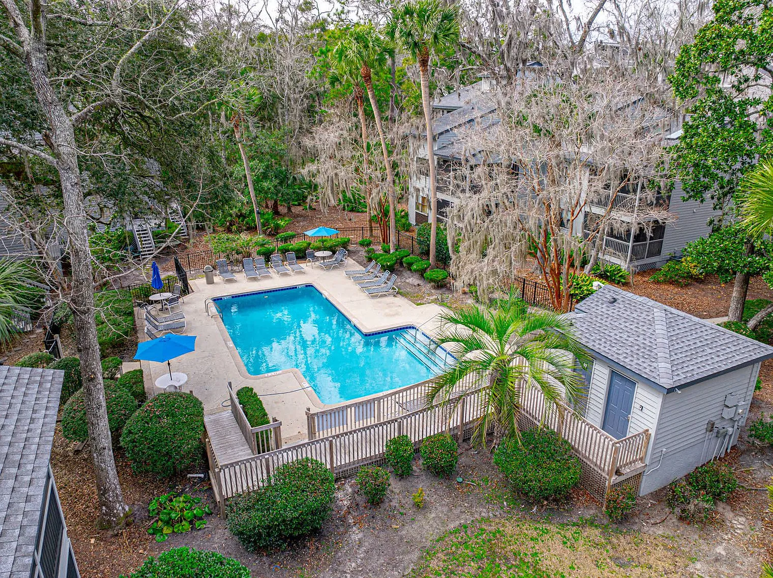 2 bed, 2.0 bath, 1033 sqft, $2,453 — Photo 3
