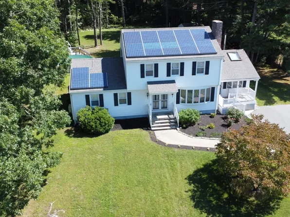 6 Tracey St, Acushnet, MA 02743