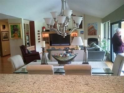 5th image of 11605 Pin Oak Dr