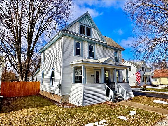 3rd image of 17 Mattie St
