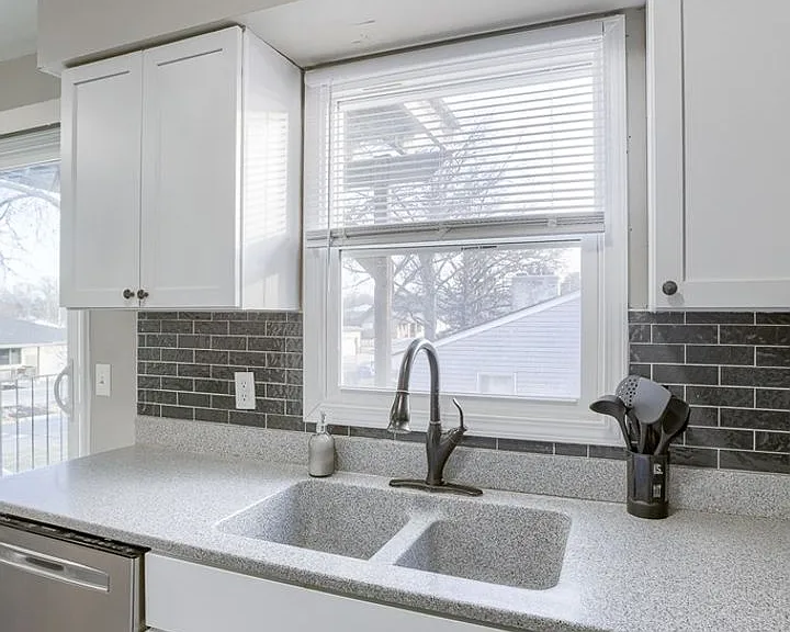 135 E Sheridan St #4 — Photo 5