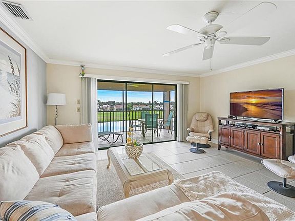3rd image of 5250 Fox Hollow Dr APT 535