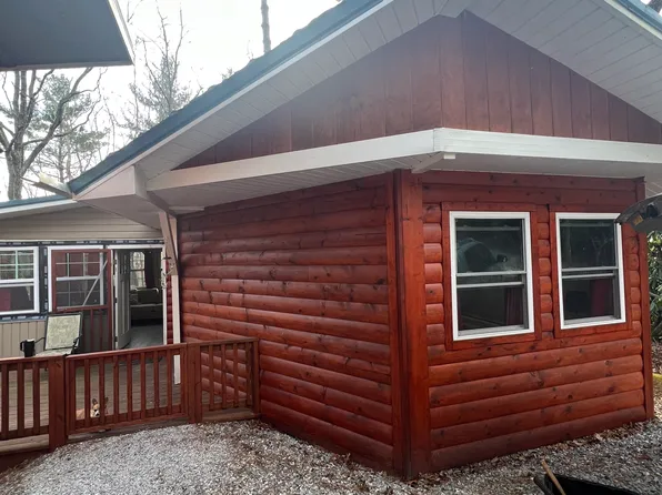 338 Bear Cub Dr, Spruce Pine, NC 28777