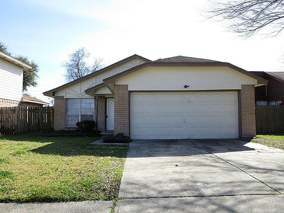 1st image of 3915 Trevor Hill Dr