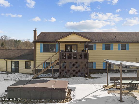 2nd image of 305 Arnolds Rd