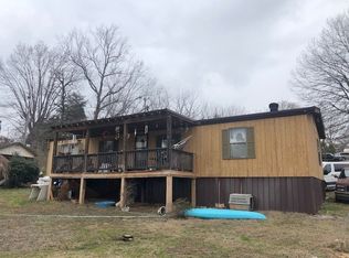 390 Kingwood Dr, McMinnville, TN 37110